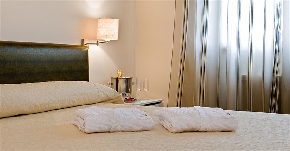 El Milano Real Otel Hoyos del Espino Dış mekan fotoğraf